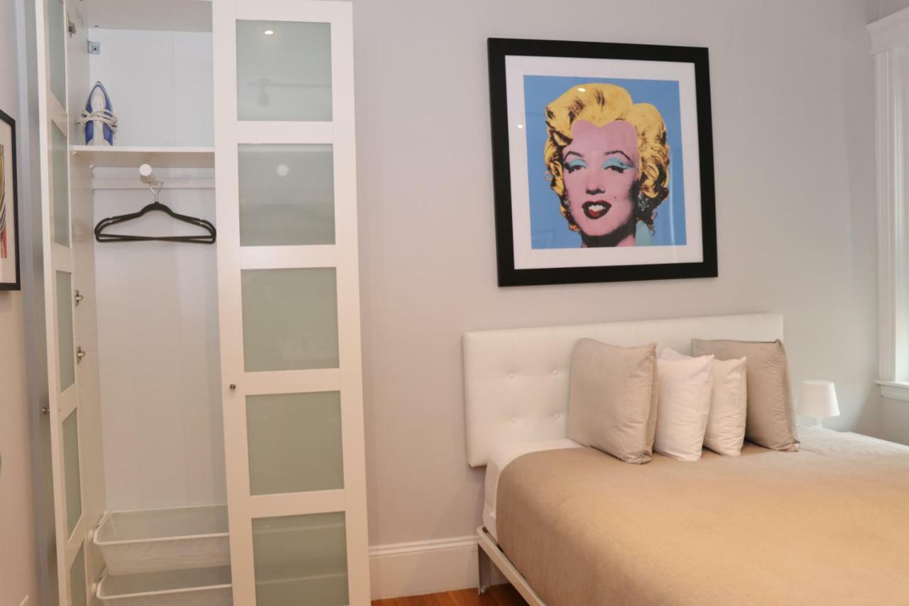A Stylish Stay W/ A Queen Bed, Heated Floors.. #31 บรูคไลน์ ภายนอก รูปภาพ